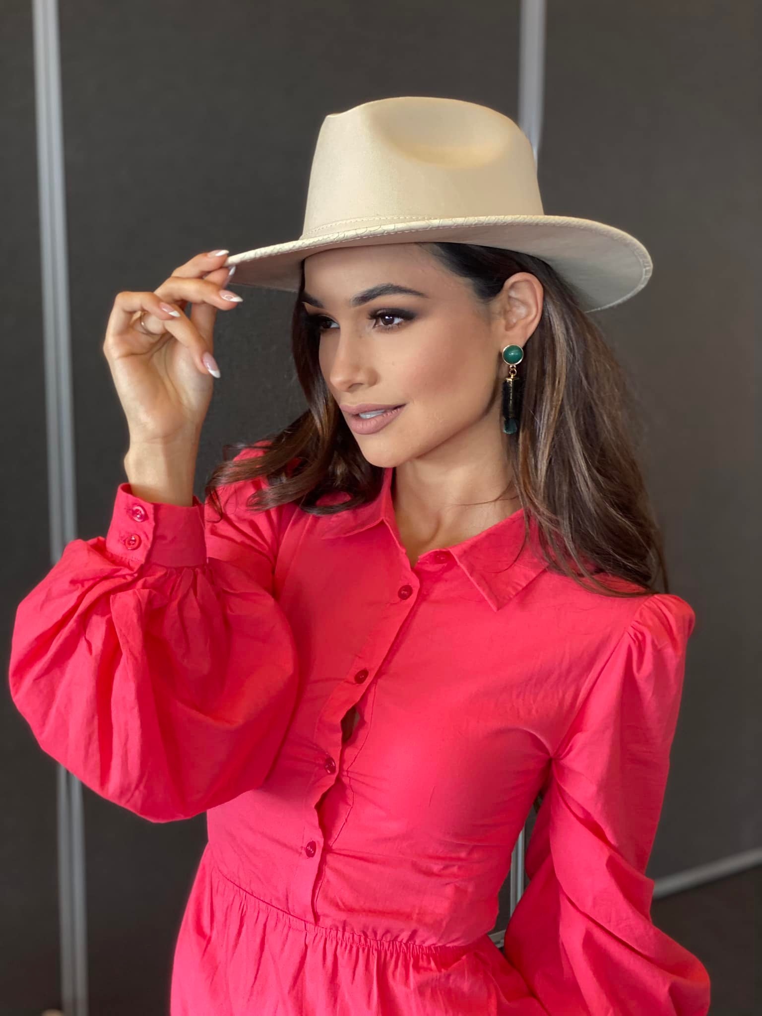 Mayra Valencia Hoa hau Mexico anh 11