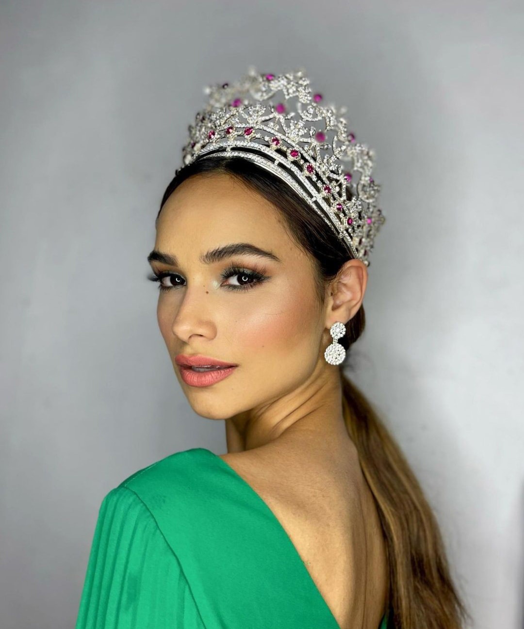 Mayra Valencia Hoa hau Mexico anh 2