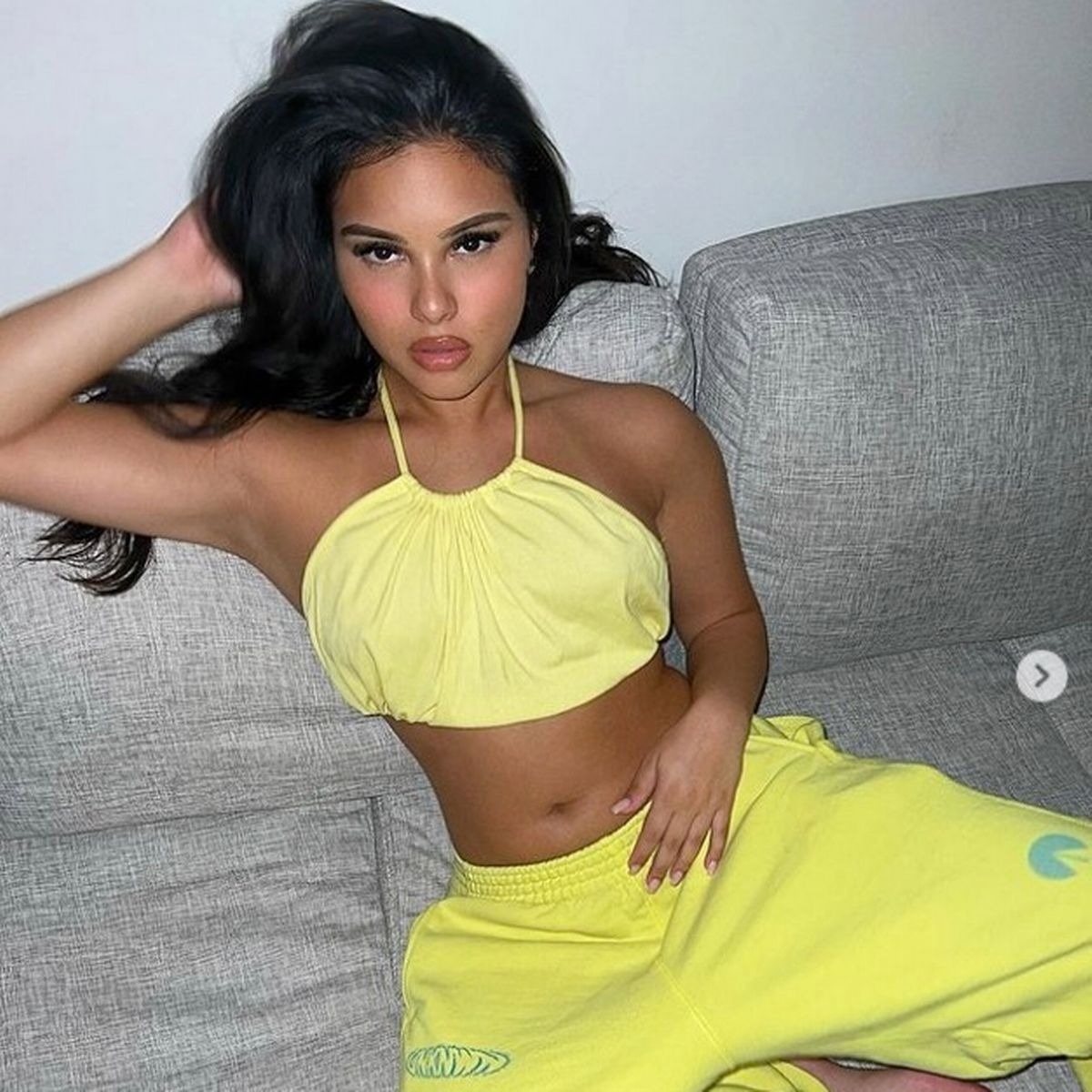 Ban gai Liam Payne anh 4