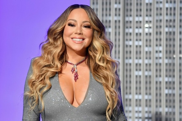Mariah Carey bi kien va doi boi thuong 20 trieu USD hinh anh