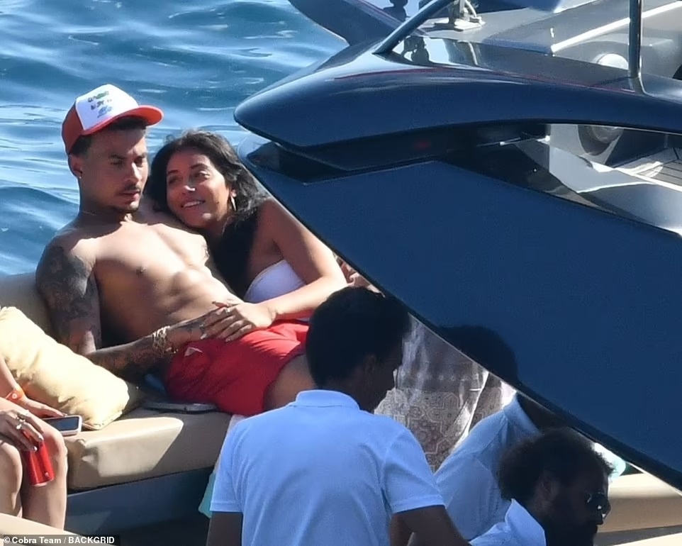 Dele Alli nguoi mau Cindy Kimberly anh 1