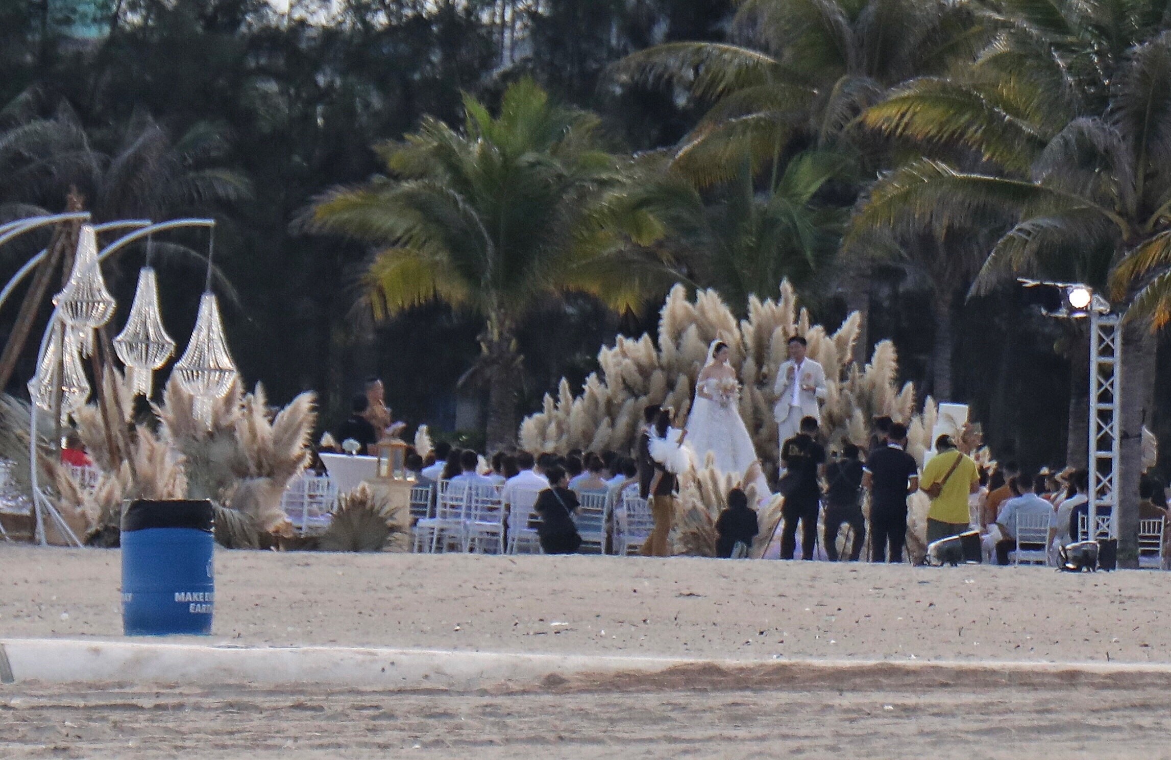 Minh Hang cuoi anh 6