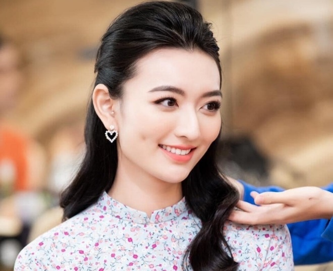 Thi sinh co net dep lai tai Hoa hau The gioi Viet Nam 2022 hinh anh