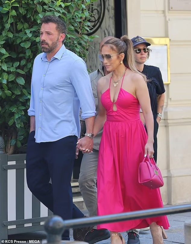Jennifer Lopez Ben Affleck trăng mật Pháp ảnh 4 Jennifer Lopez Ben Affleck trang mat Phap anh 4