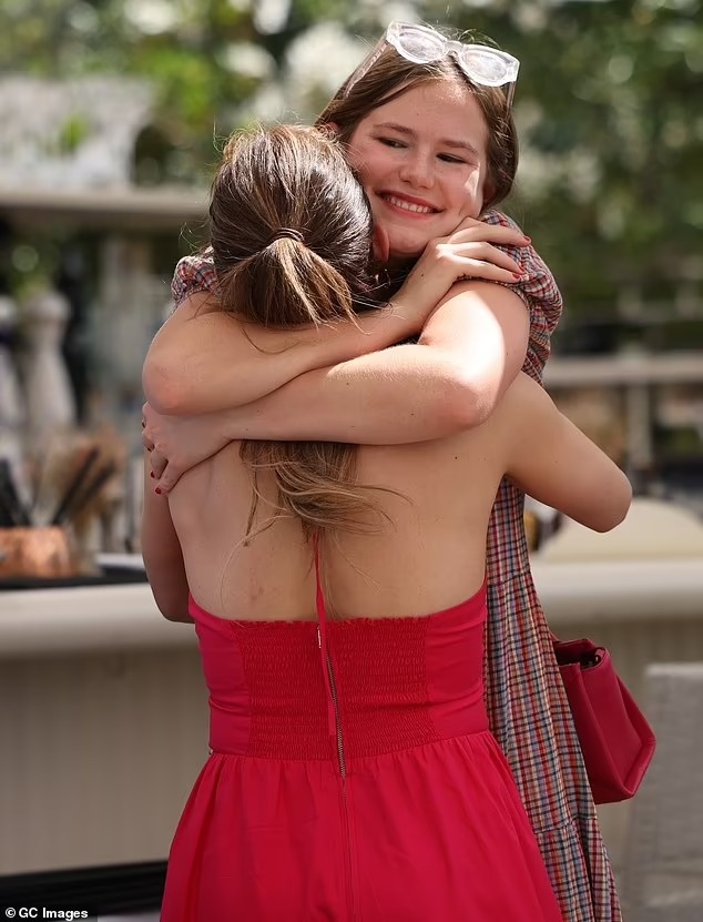 Jennifer Lopez Ben Affleck trăng mật Pháp ảnh 3 Jennifer Lopez Ben Affleck trang mat Phap anh 3