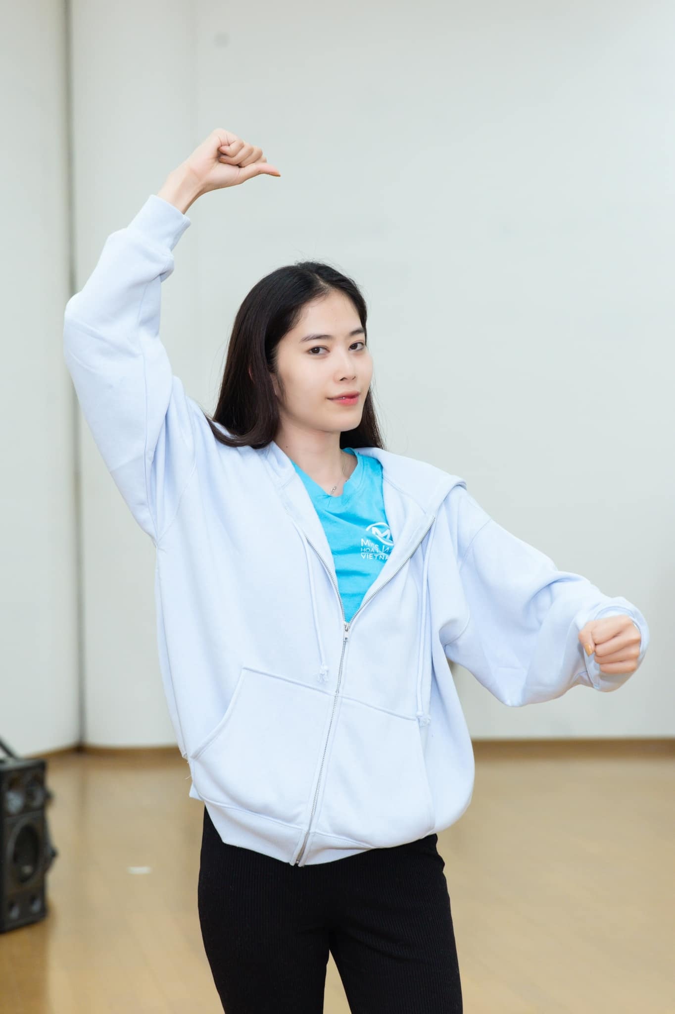 Nam Em Hoa hau The gioi Viet Nam 2022 anh 4