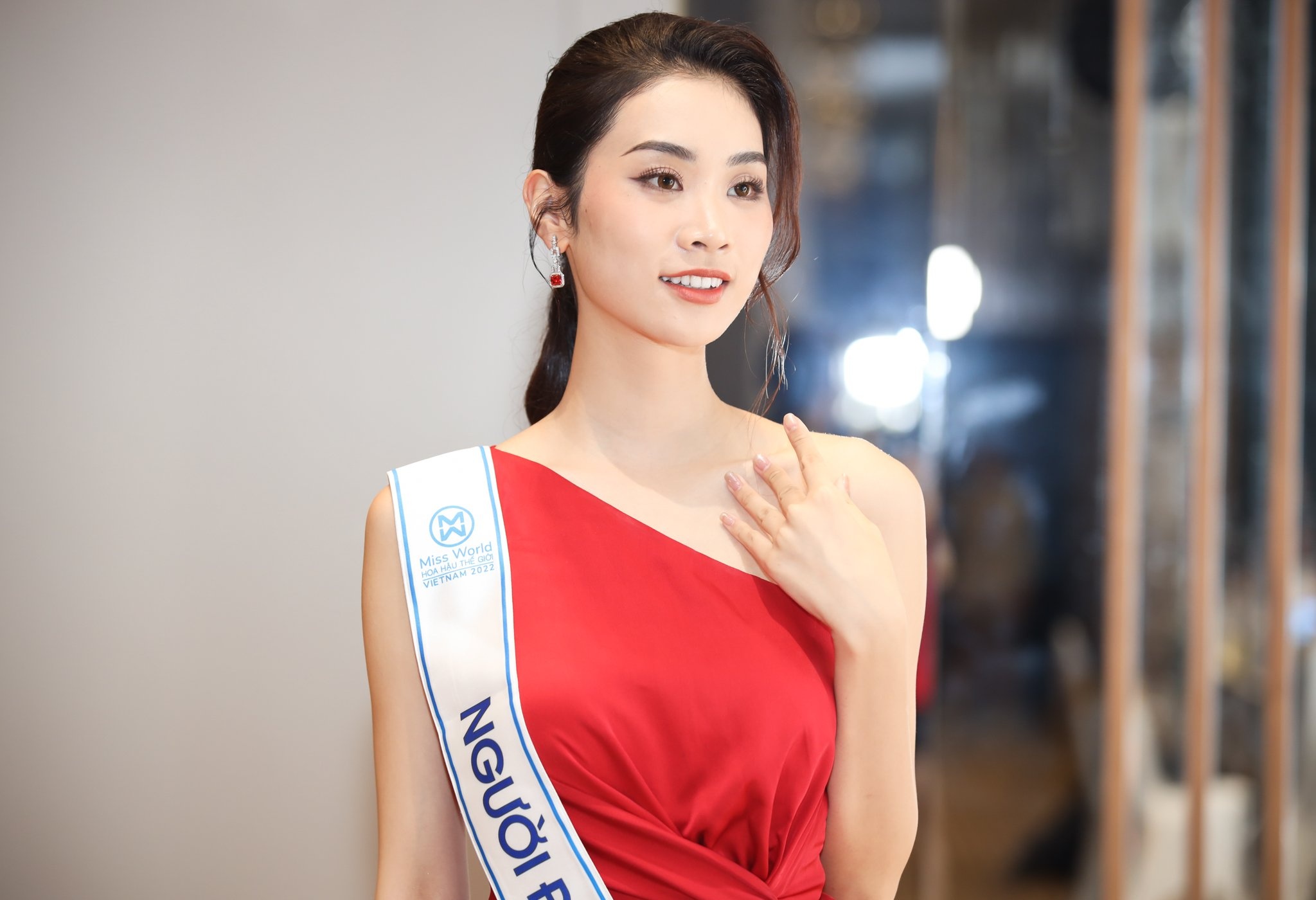 Hoa hau The gioi anh 1