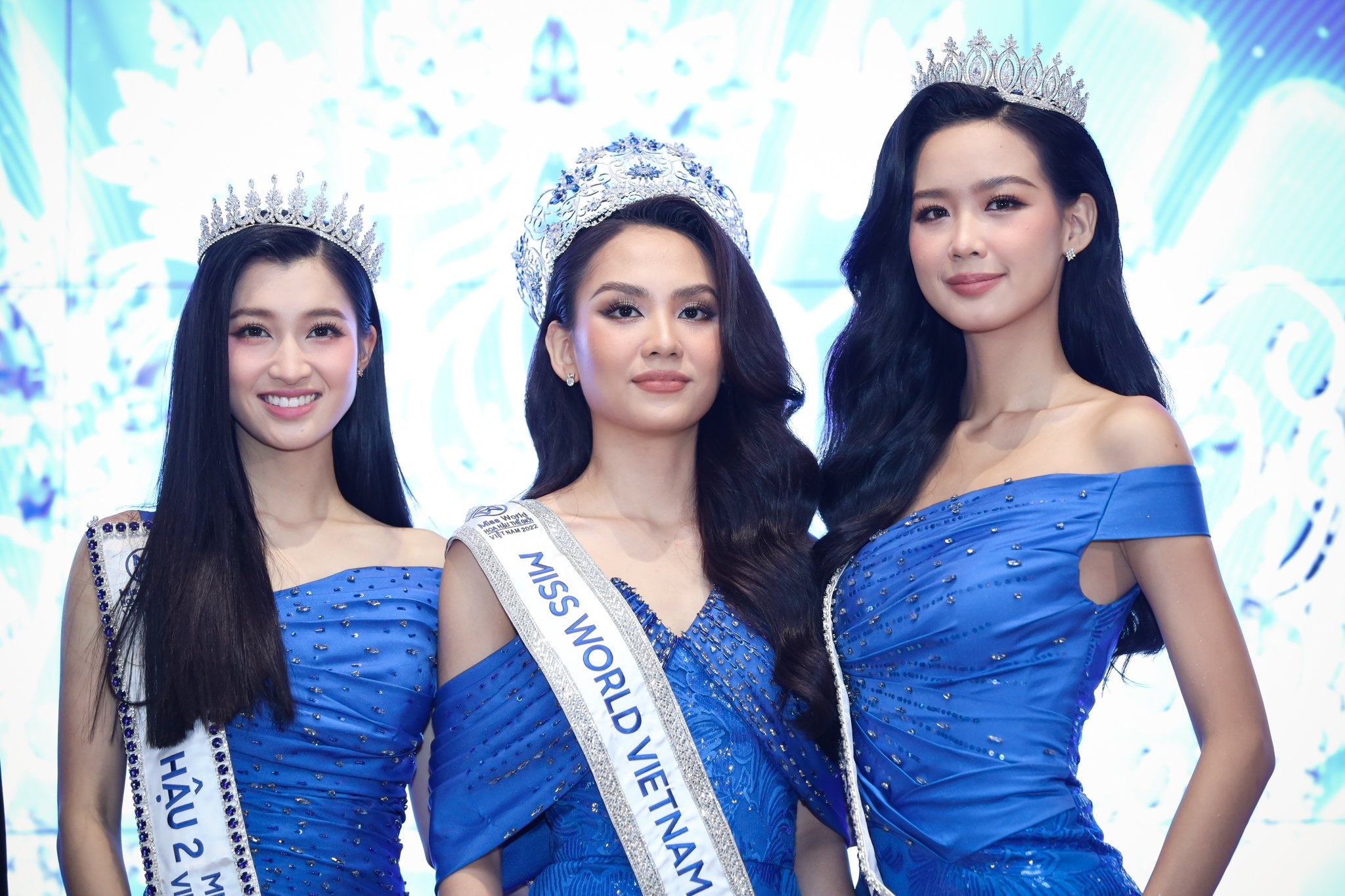 A hau Bao Ngoc anh 2