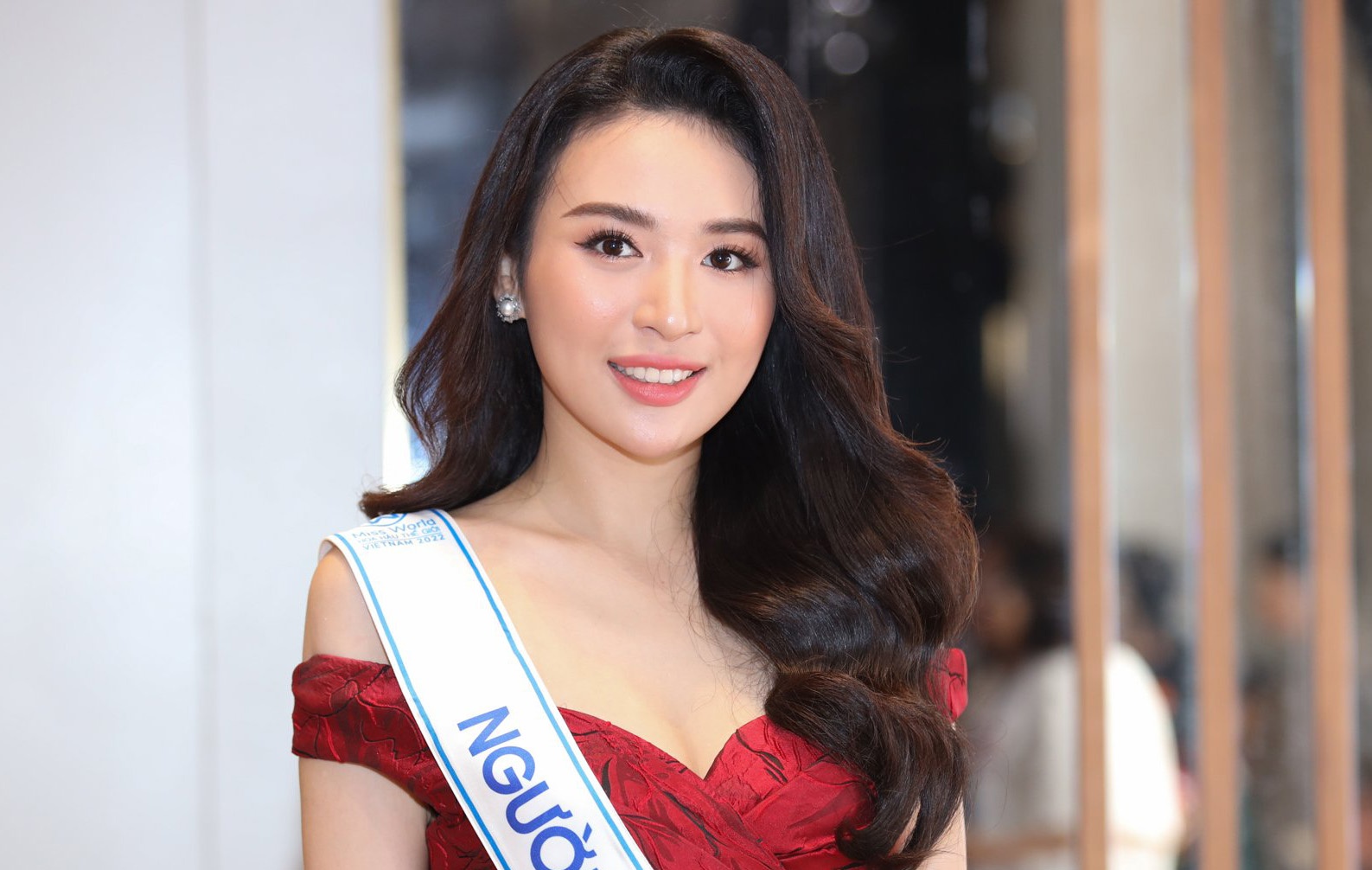 Nguoi dep bien truot top 5 Hoa hau The gioi Viet Nam hinh anh