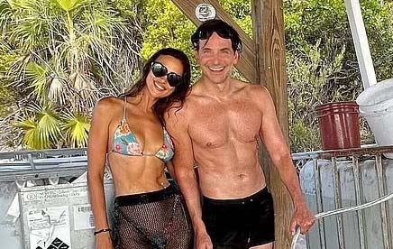 Nghi van sau buc anh cua Irina Shayk va Bradley Cooper hinh anh