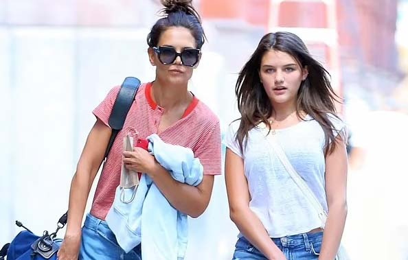 Hinh anh doi thuong cua Katie Holmes va Suri Cruise hinh anh