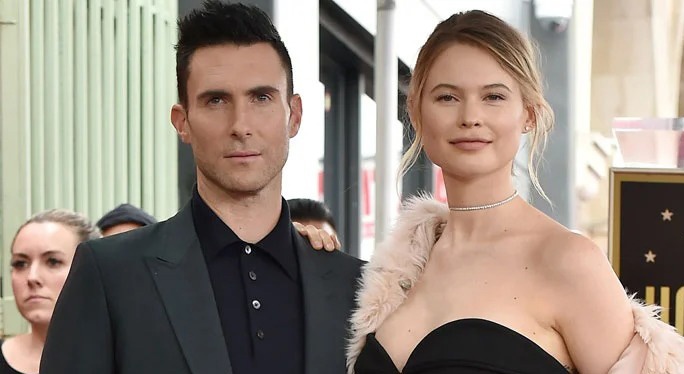 Adam Levine thua nhan di qua gioi han sau lung vo hinh anh