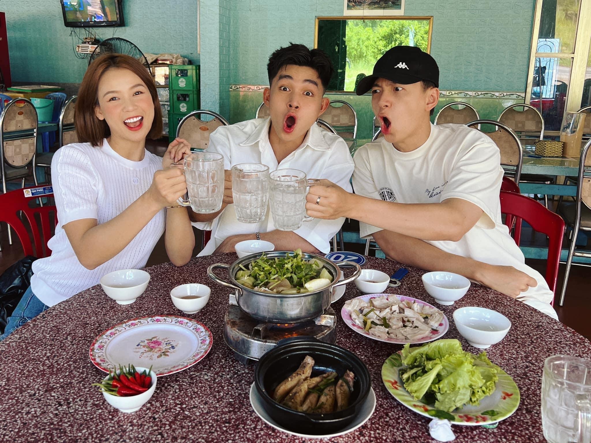 Dieu Nhi Anh Tu anh 2