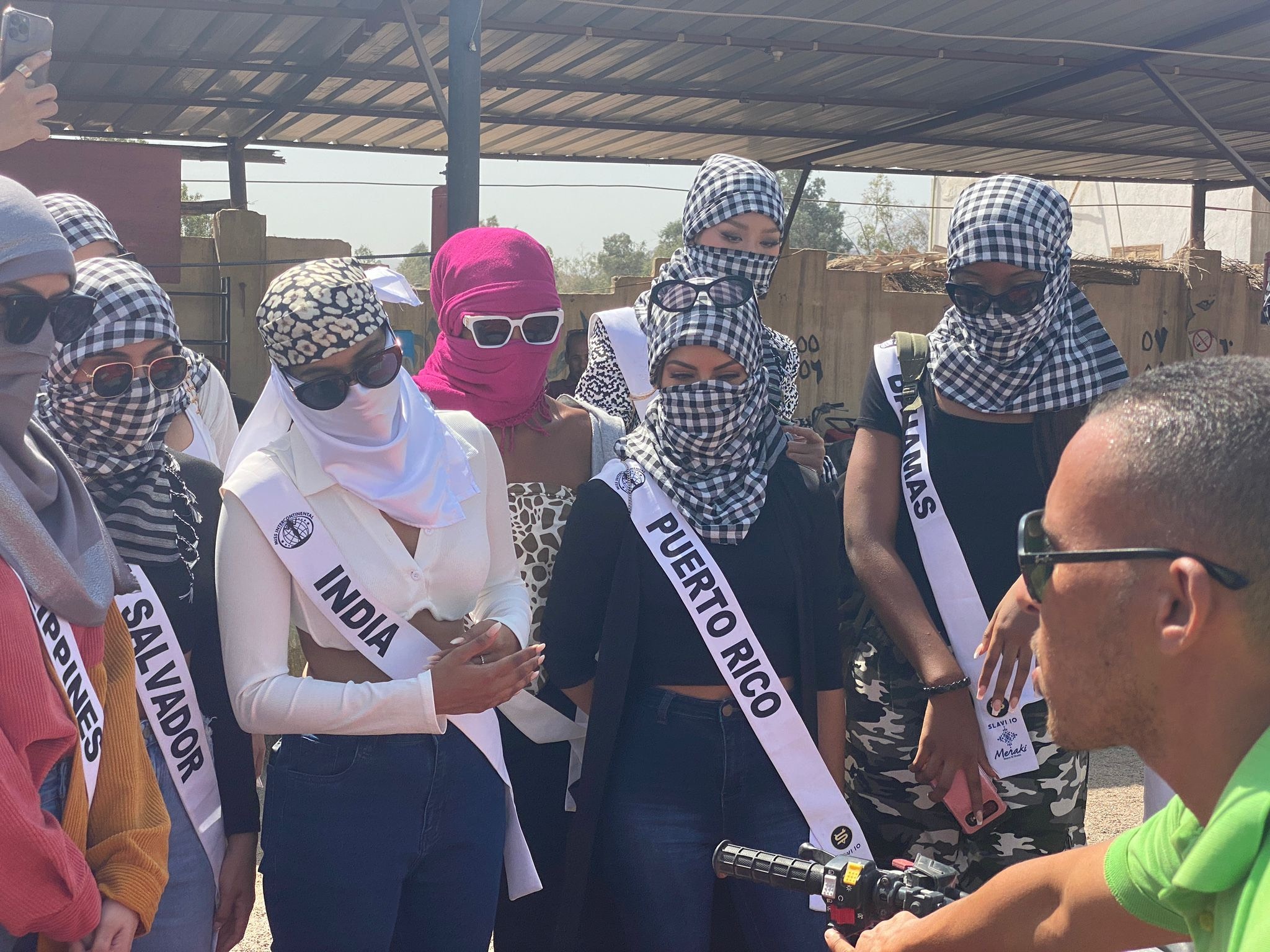 A hau Bao Ngoc anh 9