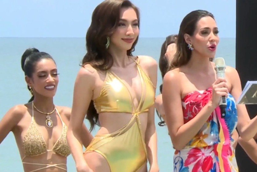 Thuy Tien catwalk an tuong, Doan Thien An van an toan hinh anh