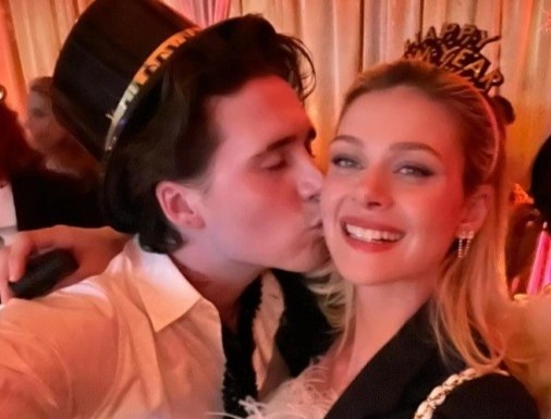 Brooklyn Beckham nhan vo: 'Khong the song neu thieu em' hinh anh