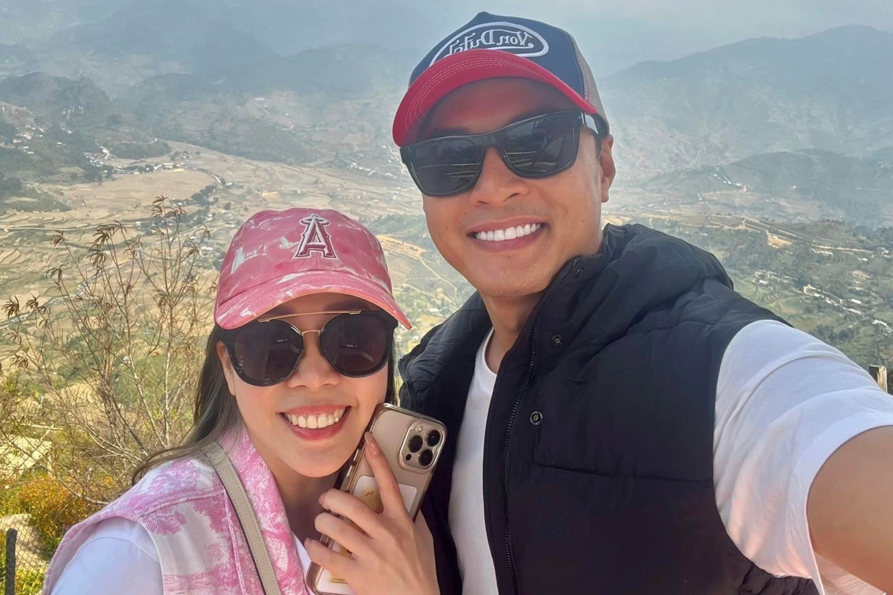 Vo chong Hong Dang hien tai hinh anh