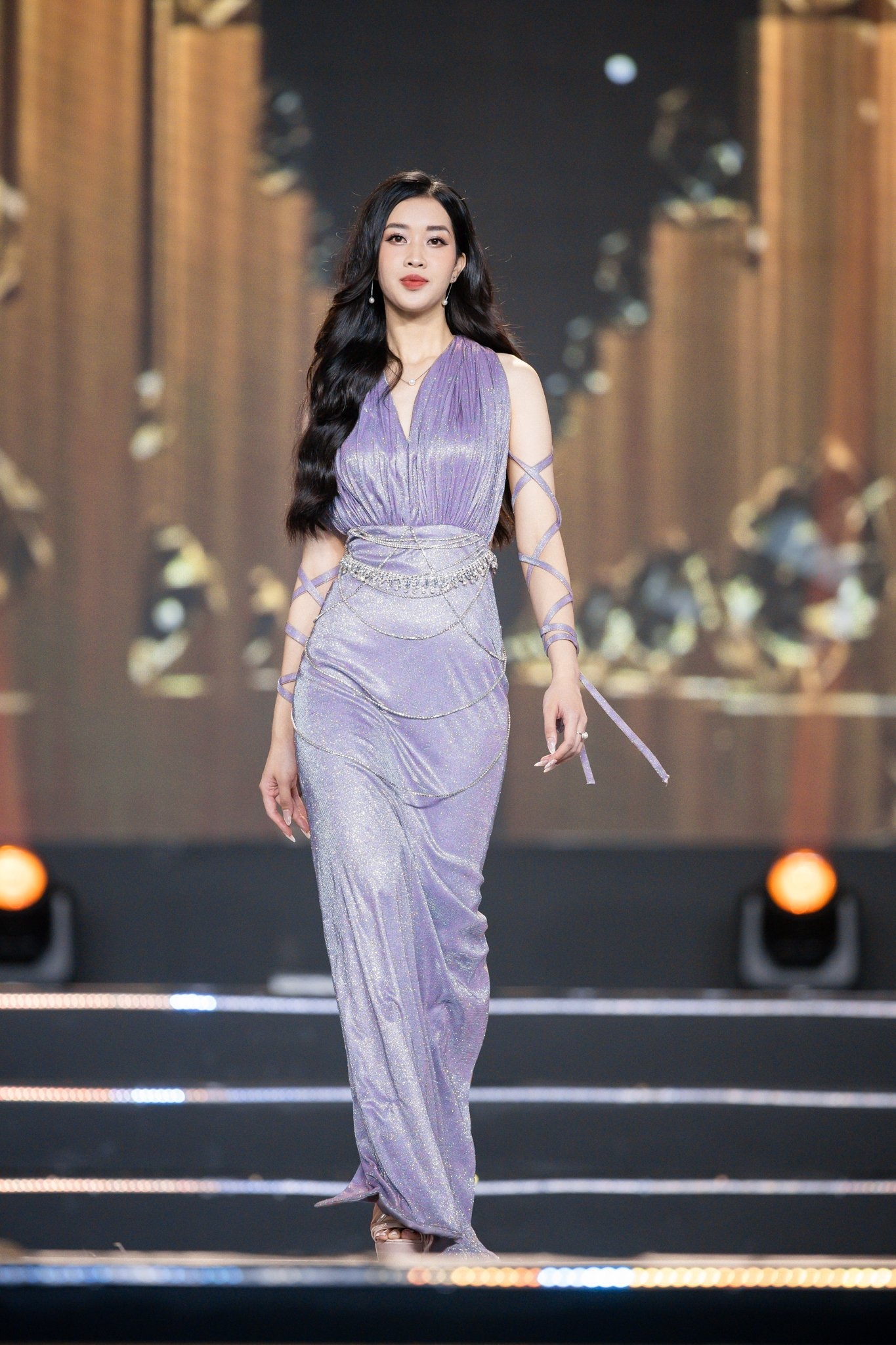 Hoa hau Viet Nam anh 13