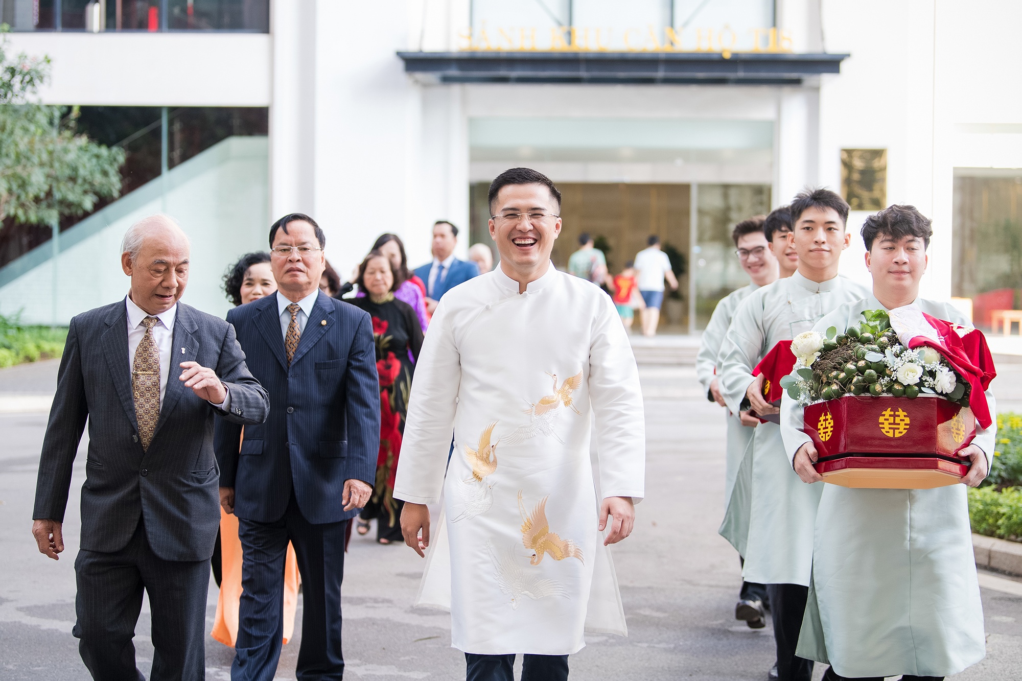 Ngoc Han cuoi anh 10