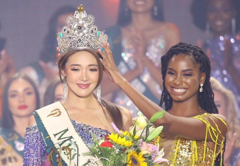 Nguoi dep Han Quoc dang quang Hoa hau Trai Dat 2022 hinh anh