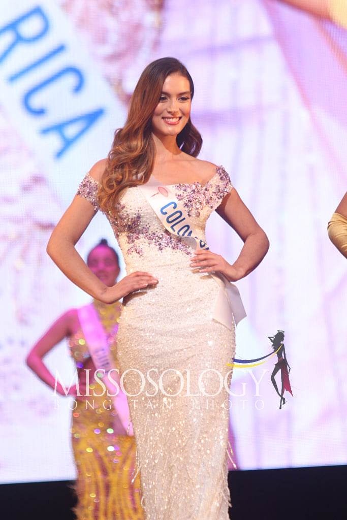 Hoa hau Quoc te anh 5