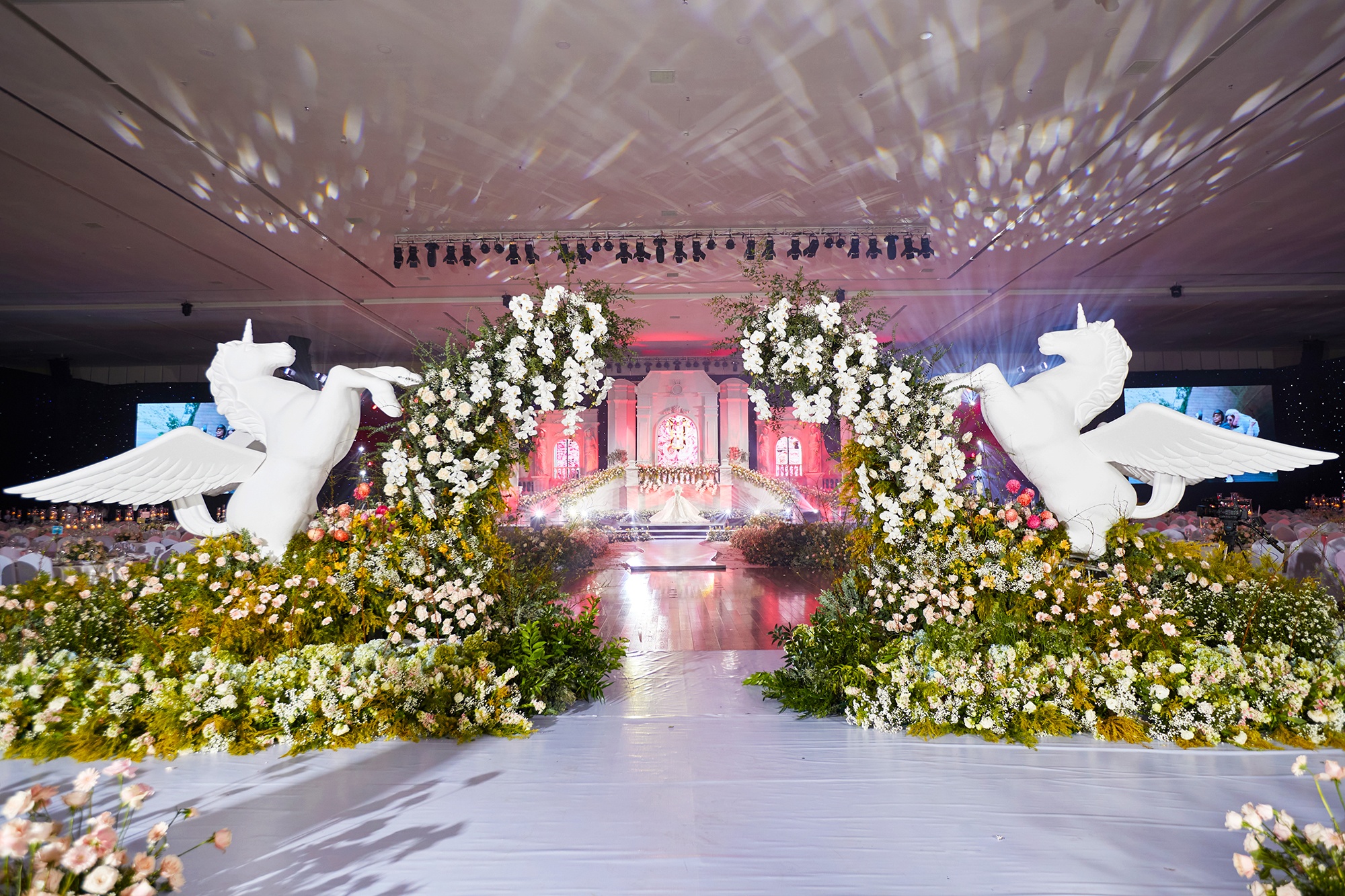 Khanh Thi Phan Hien anh 2