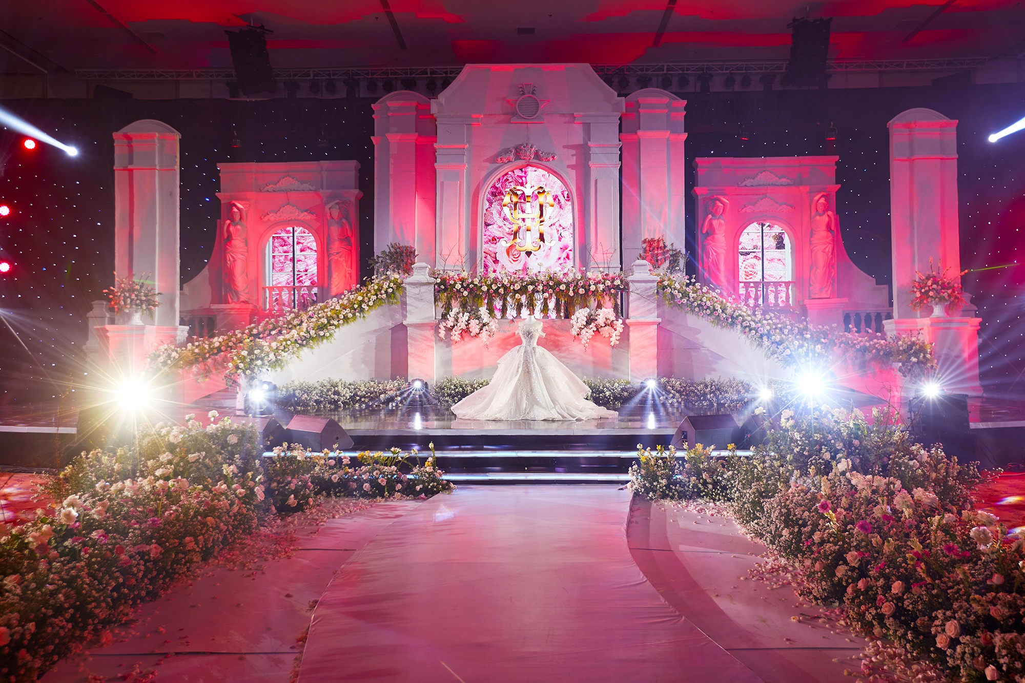 Khanh Thi Phan Hien anh 6