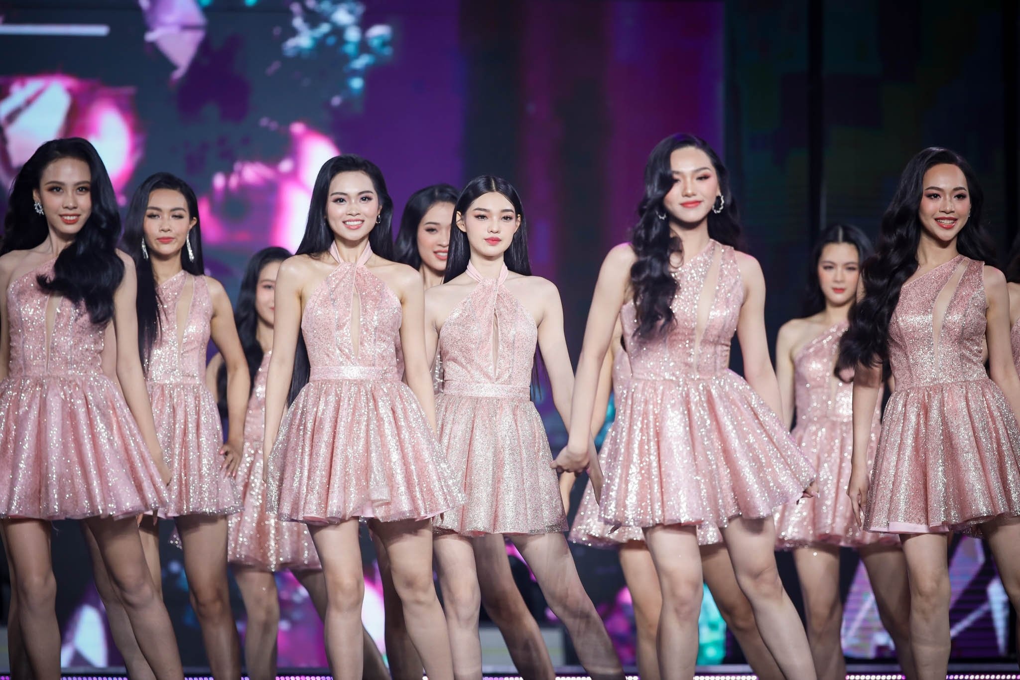 Hoa hau Viet nam anh 8