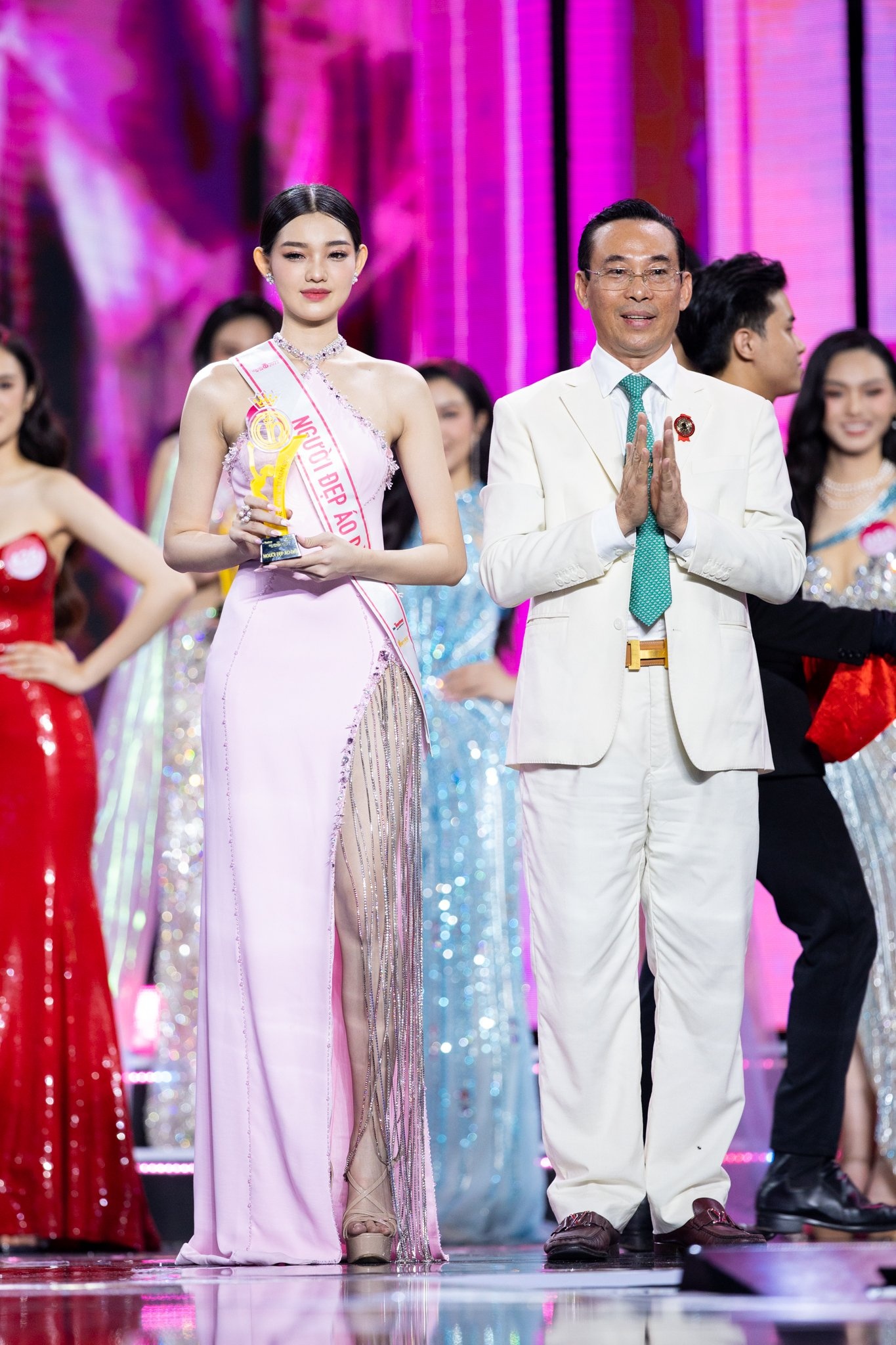 Hoa hau Viet nam anh 9