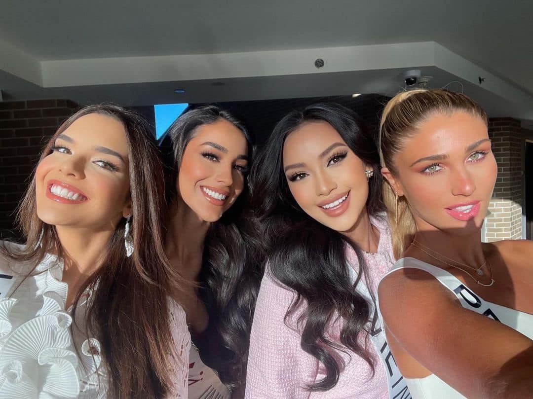 Hoa hau Hoan vu anh 2