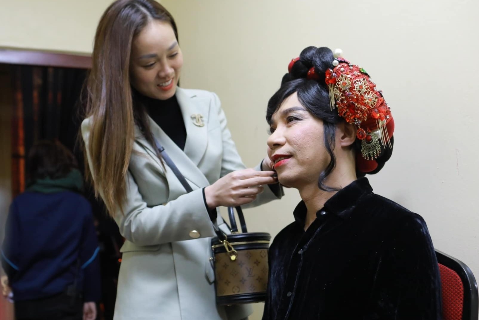 Ba xa chinh trang cho Cong Ly o hau truong Tao Quan 2023 hinh anh