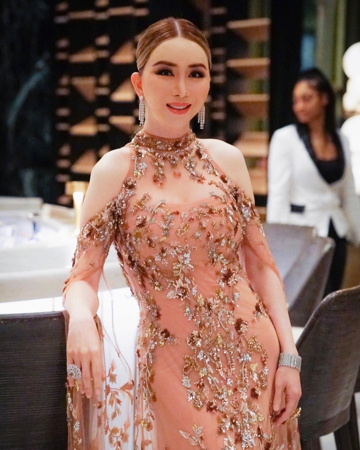 miss universe anh 1