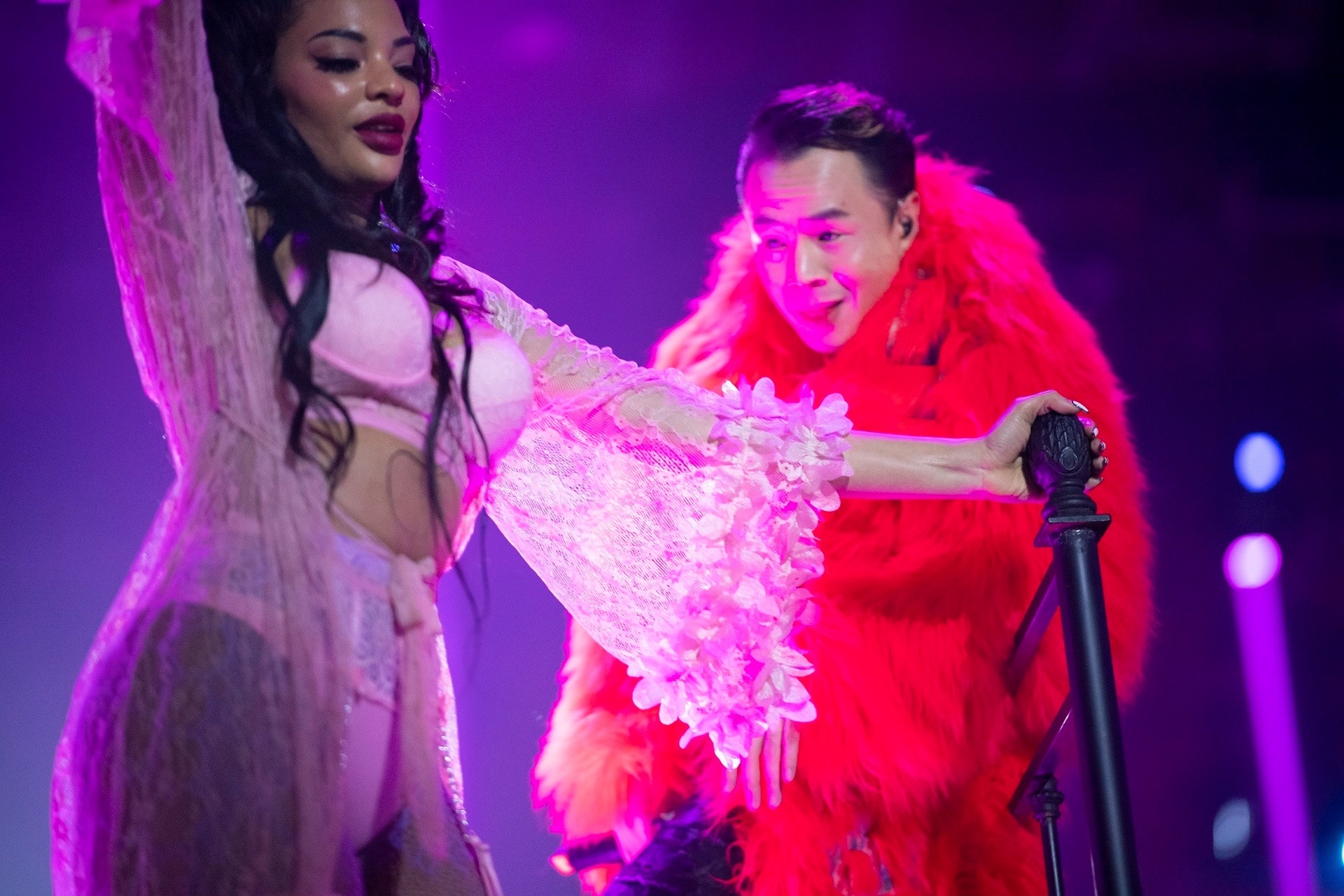 Dem nhac cua SpaceSpeakers bi phat 110 trieu dong vi bieu dien goi duc hinh anh