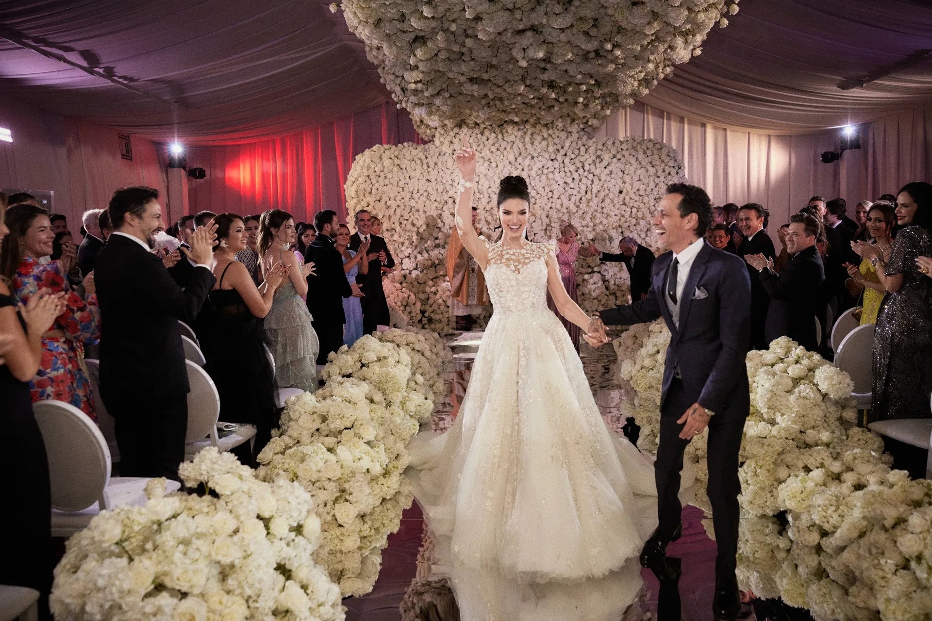 Marc Anthony cuoi anh 4