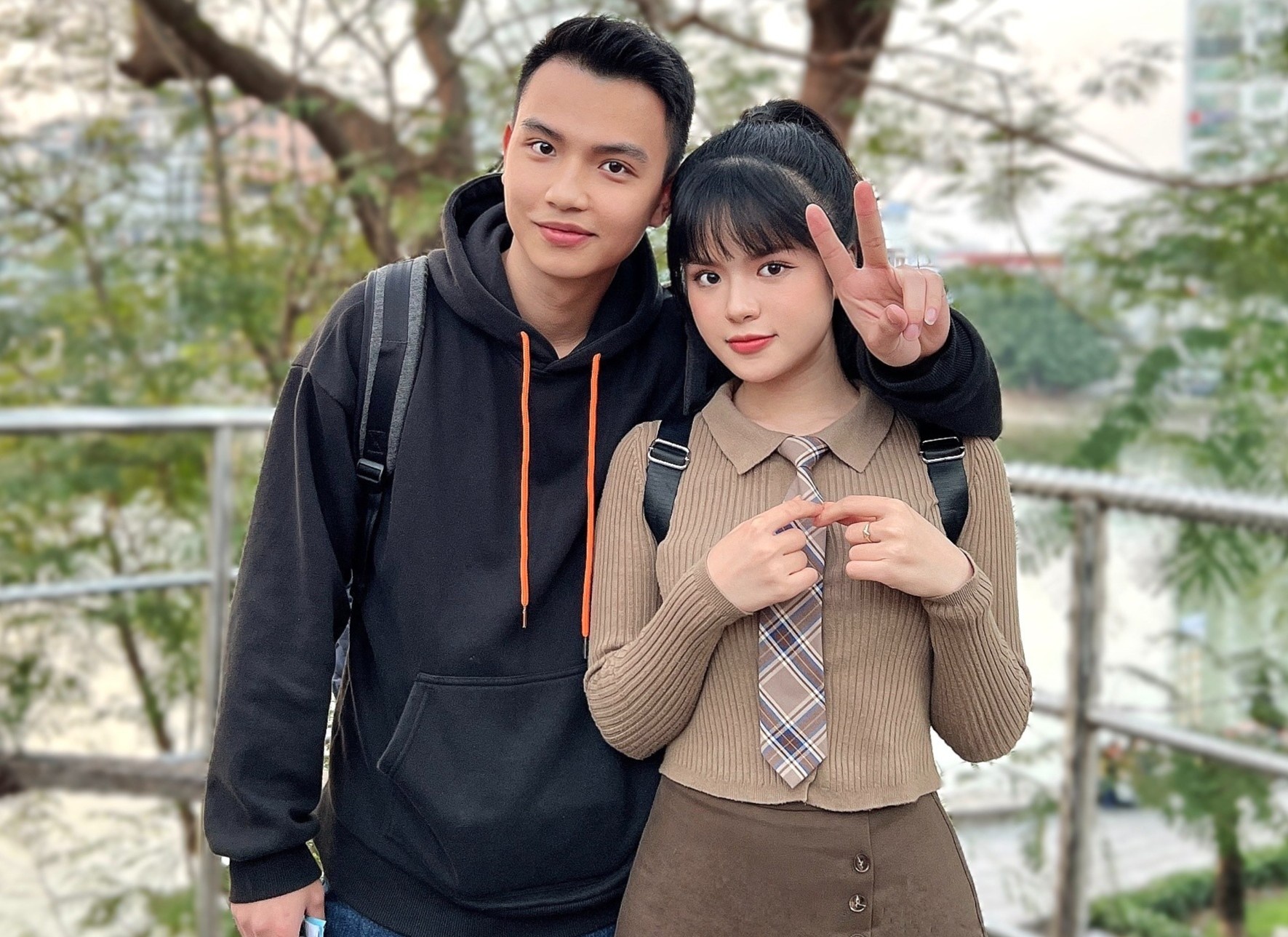 Vai nu sinh trong phim Viet gio vang vap y kien trai chieu hinh anh