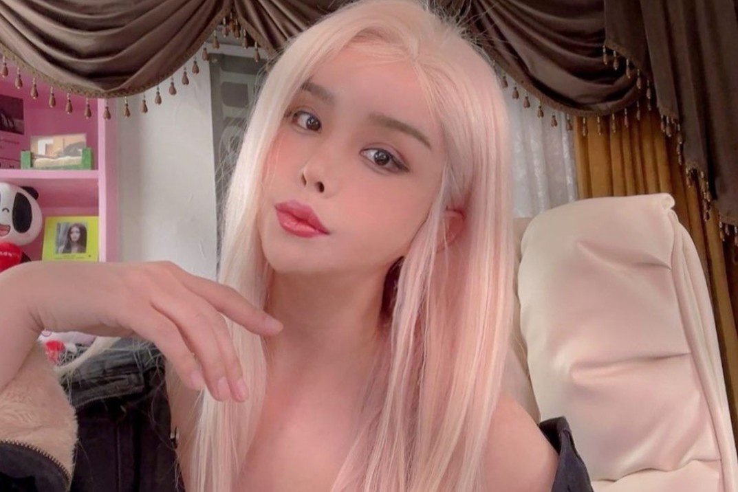 Tuoi U50 cua nu ca si chuyen gioi dau tien o Han Quoc hinh anh