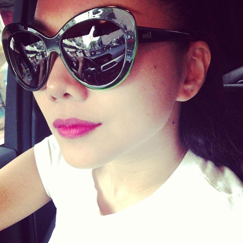 Soi mẫu kính râm yêu thích của Thanh Hằng - 9