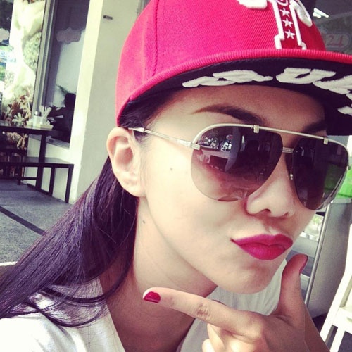 Soi mau kinh ram yeu thich cua Thanh Hang hinh anh