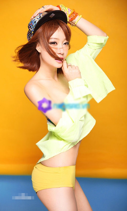 Dieu it biet ve mau nu tung anh 'giuong chieu' voi my nam hinh anh