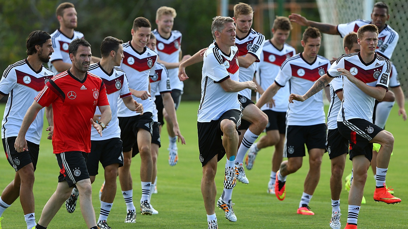 Con đang đặt niềm tin vào Mannschaft năm nay.