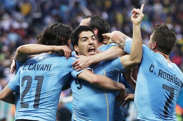 Luis Suarez – ga Jean Valjean cua bong da Uruguay hinh anh