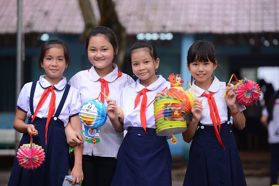 Trung thu am ap voi chuong trinh ‘Noi yeu thuong’ hinh anh