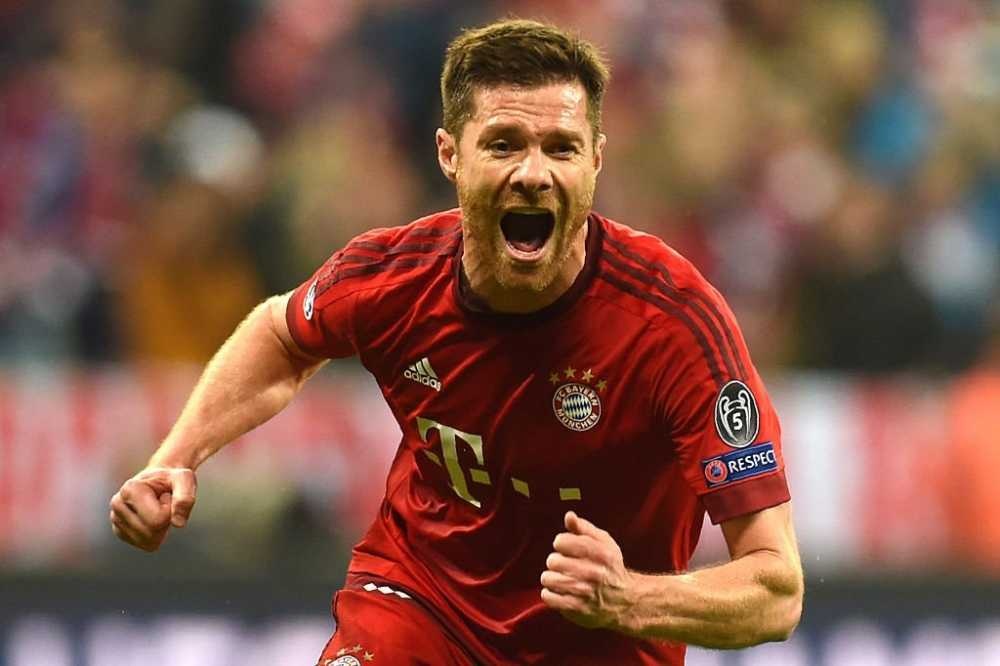 Bong da trong the gioi cua Xabi Alonso hinh anh