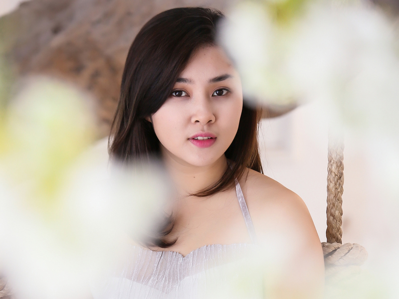 Bao Tram gioi thieu ca khuc moi vao dung dip Valentine hinh anh