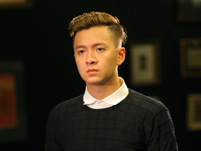 Ngo Kien Huy vuong chuyen tinh tay ba trong MV moi hinh anh