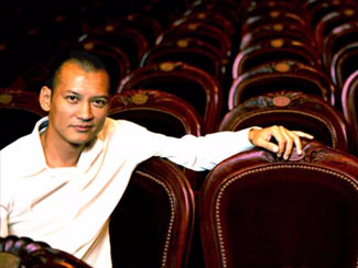 Nghe si Tri Minh: Nhac dien tu kieu The Remix da loi mot hinh anh