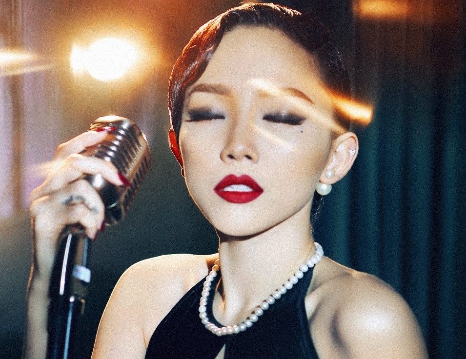 MV 'DCMA - Dau can mot ai' cua Toc Tien hinh anh