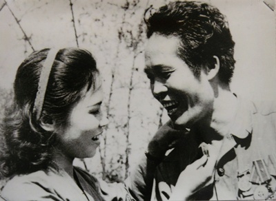 Cuoc doi van dep sao - Quoc Huong hinh anh