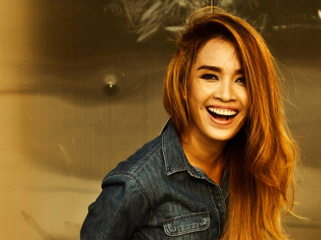 Ai Phuong manh me vuot qua 2 cu soc lon trong doi hinh anh