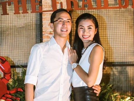 Nghe tay trai 'hai ra tien' cua sao Viet hinh anh